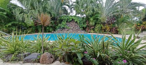 El Palmar Villa | Tranquil Villa - Jardín del Edén with Ocean View & Pool