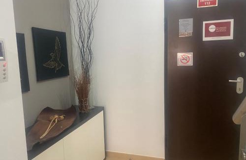 Vale de Santa Maria House | Villa Jardins 3: Top-Rated Stay with Pool & Pet-Friendly Perks