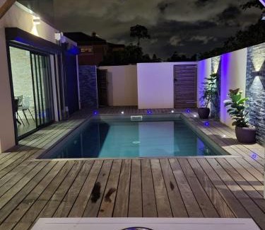 Destrellan Villa | Villa Jasmin: Exceptional Oceanfront Stay with Pool Access