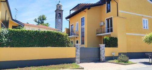 Gattico Bed & Breakfast | Villa Jasmine B&B: Child-Friendly Stay with 9.4/10 Rating
