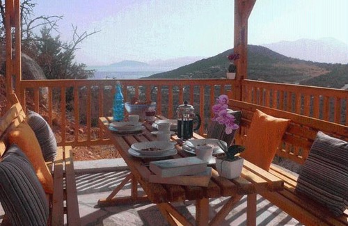 Vathi Villa | Villa Jasmine: 4-Star Oasis with Pool and Family Amenities