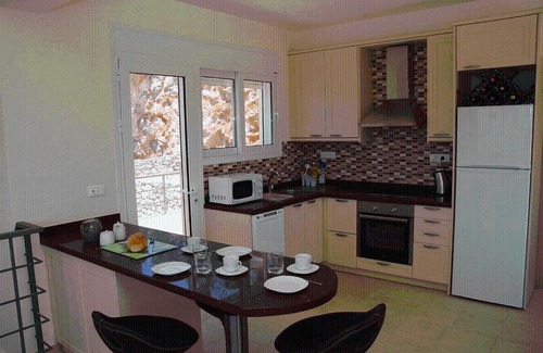 Vathi Villa | Villa Jasmine: 4-Star Oasis with Pool and Family Amenities