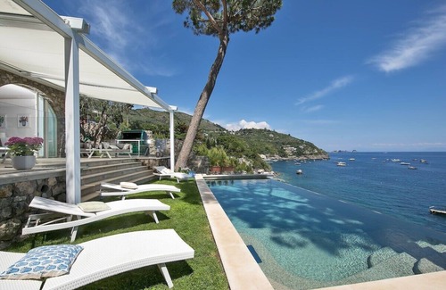 Nerano Villa | Villa Jeranto: Seaside Escape with Infinity Pool & Spa