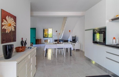 Sampieri Villa | Villa "Jimama": Beachside Retreat with Garden & Wi-Fi