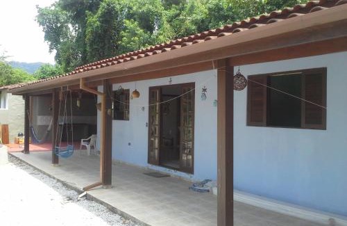Boicucanga Beach Cabin | Kid-Friendly Villa Johen with Kitchen & 9.2/10 Rating