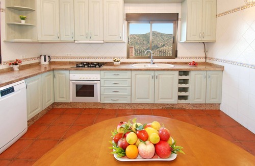 Comares Villa | Villa José 1: Pet-Friendly Oasis with Heated Pool & Ocean View