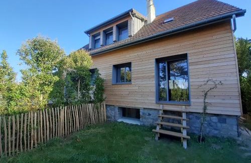 Agon-Coutainville Villa | Beautiful Villa Jules Grand Gîte: Oceanfront with Pool