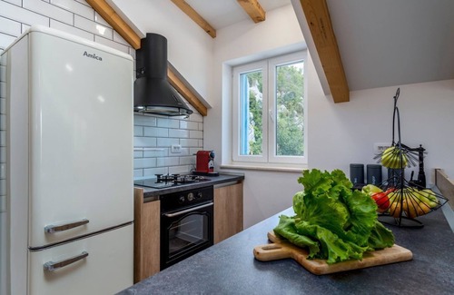 Zadvarje Villa | Villa June: Family-Friendly Two Bedroom Villa with Pool