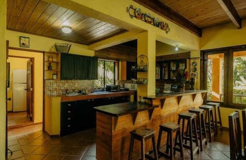 Jarabacoa Cabin | Villa Ka: Enjoy Fresh Air and Breathtaking Mountain Views