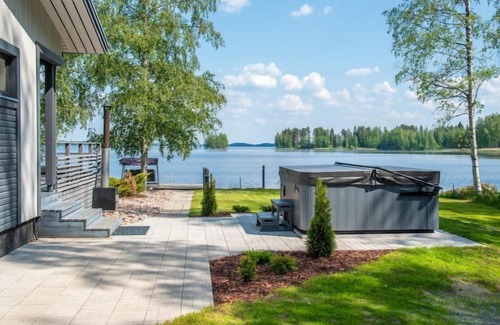 Pori House | Lake View Villa Kaivopuisto by Interhome - Guest Rated 10/10