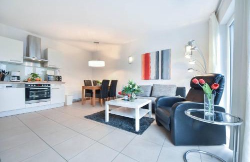Korswandt Apartment | Cozy Villa Kaja Wohnung Seebrücke: Pet & Child Friendly Getaway