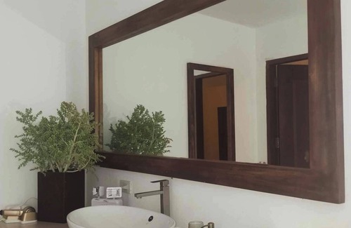 Puerto Princesa City Centre Bed & Breakfast | Villa Kalachuchi B&B: Guest Rated 10/10 with Pool & Breakfast