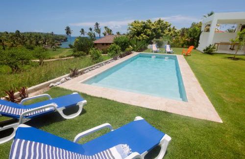 Las Galeras Villa | Villa Kalfu: Oceanfront Bliss with Pool & High Ratings