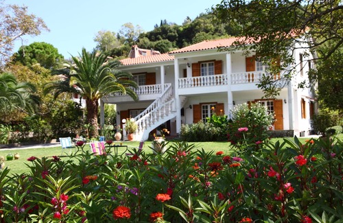 Asprogerakata Villa | Villa Karidia: Elegant Villa with Garden & Ocean Views