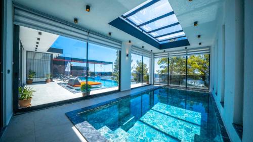 Islamlar Villa | Villa Kartal Yuvası: Family-Friendly Retreat with Private Pool