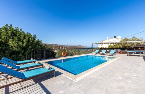Kalo Chorio Villa | Villa Kastalia by Villa Plus