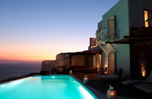 Agios Stefanos Villa | Villa Kastro: Family-Friendly Retreat in Mykonos Island