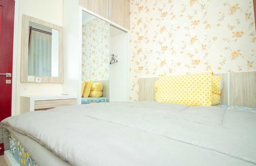 Oro Oro Ombo Villa | Villa Kedondong: Private Pool Retreat with Rooftop Oasis