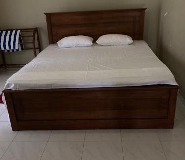 Kiribathgoda House | Family-Friendly Escape at Villa Kenz: Ideal for All Guests