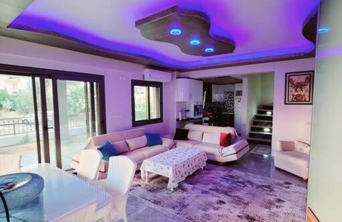 Ozdere House | Oceanfront Villa Kesre in Özdere - Family-Friendly Retreat
