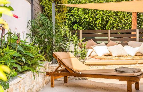 Makhairoi Villa | Villa Kirke: Guest Rated 10/10 with Private Pool Amenities