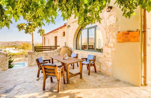 Makhairoi Villa | Villa Kirke: Guest Rated 10/10 with Private Pool Amenities