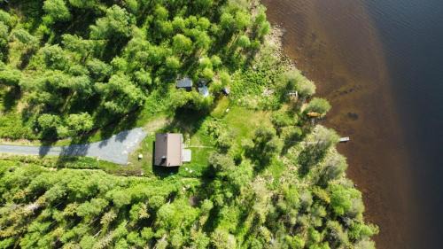 Kuusamo Ski Chalet | Relax at Villa Kitkanhelmi: Private Beach & Ocean Views