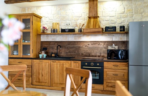 Drnis House | Discover Villa Kole: Oceanfront Retreat in Konjevrate
