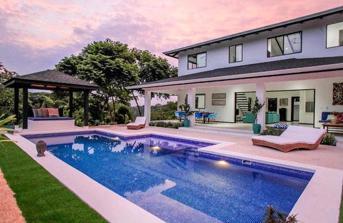 Santiago Villa | Discover Villa Komodo at Cactus Blue: Family-Friendly Retreat