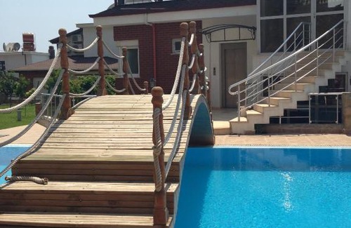 Konakli Villa | Villa Konak: Oceanfront Retreat with Pool & Pet-Friendly