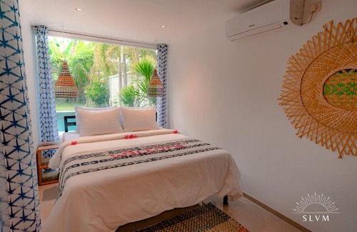 Selong Belanak Villa | Villa Kotak: Unique Shipping Container Retreat with Ocean Views