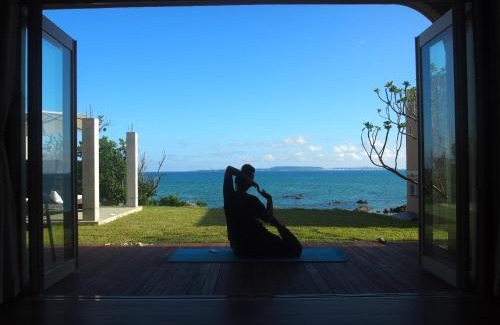 Ginoza House | Villa Kukuru: Oceanfront Oasis with Child-Friendly Amenities