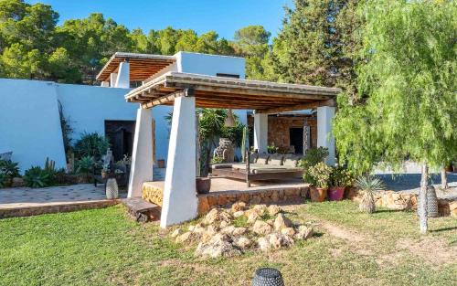 Sant Antoni de Portmany Villa | Experience Villa Kumharas: Oceanfront Pet-Friendly Retreat