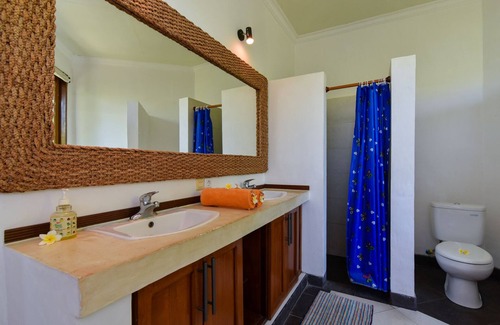 Sawan House | Villa Kupu Kupu - Beachfront Paradise in Northern Bali