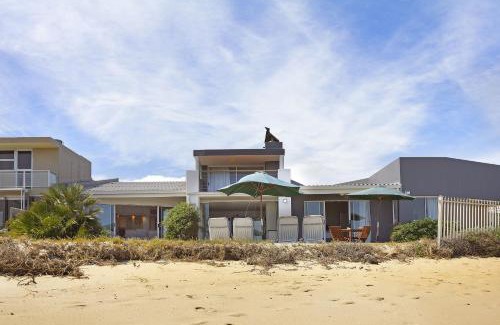 Gordons Bay Central Apartment | Experience Villa Kyma: Oceanfront Haven for Families