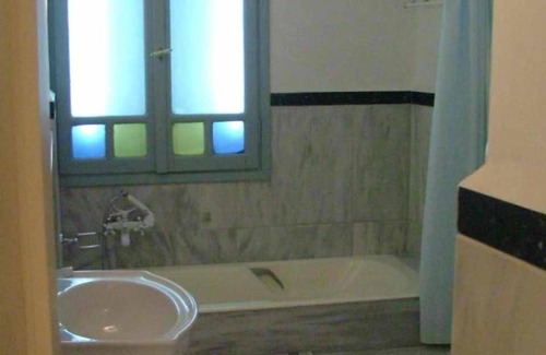 Panormos House | Relax at Villa Kynthia: 4-Star Comfort with Pool Access