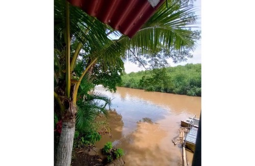 Parrita Villa | Villa Lucy Playa Isla Palo Seco