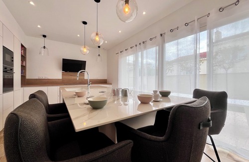 Tournon-sur-Rhone Villa | Discover Villa l'Olivier with Pool and Family Amenities