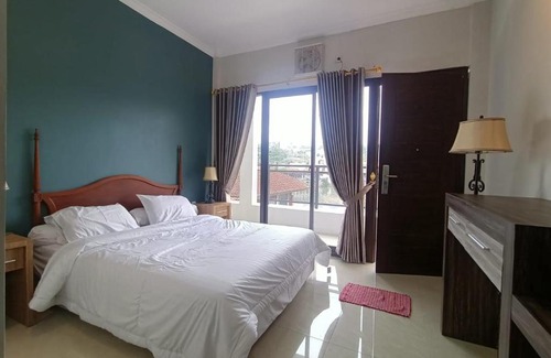 Cipanas Villa | Discover Villa L3 Bukit Danu: Family-Friendly Retreat