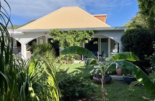 Concordia Villa | Villa La Belle Colombe: Family-Friendly Getaway with Pool