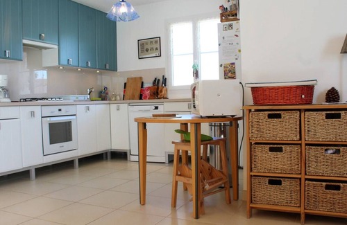 La Bree-les-Bains House | Relaxing Villa La Brée-les-Bains with Private Pool & Spa