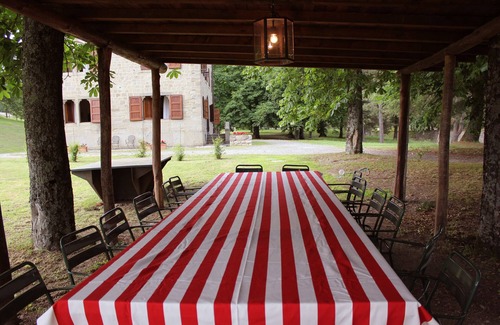 Villa Dogana Villa | Villa La Dogana: Idyllic Castle Retreat in Florence