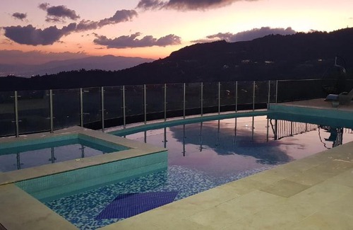 Copacabana Villa | Villa La Esmeralda: Family-Friendly Escape with Pool & Hot Tub