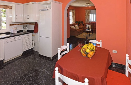 Tijarafe Ski Chalet | Relax at Villa La Hoya with Oceanfront Pool & Spa