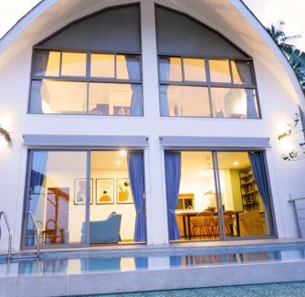 Maret Villa | Top-Rated Villa La Jade with Oceanfront Views & Pool