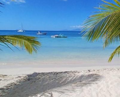 Saint-Louis House | Villa La Kanopé: A Guest Favorite with 9/10 Rating