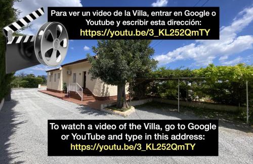 Polop Villa | Pet-Friendly Gran Villa La Marina with Oceanfront Pool Access