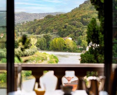 Bagno a Ripoli Hotel | Elegant Villa La Massa: 5-Star Comfort with Ocean Views