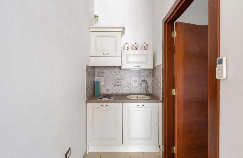 Borgagne House | Relax at Villa La Paiara: Family-Friendly & Pet Welcoming