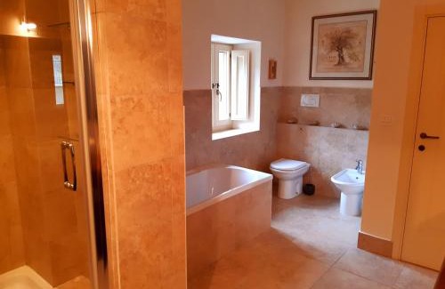 Venarotta Bed & Breakfast | Stunning Villa La Passione B&B with Oceanfront Views